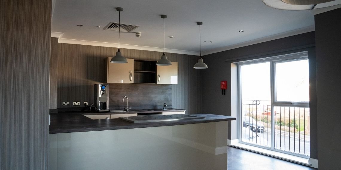 Care_home_kitchen_contract_decorators_1